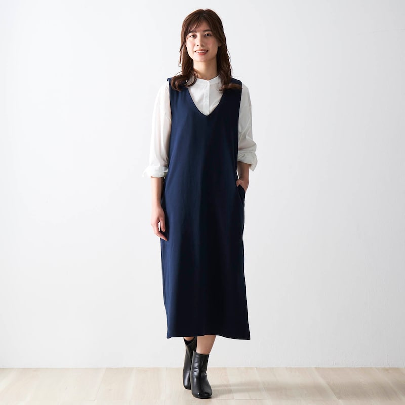 モデルの身長は170cm、着用サイズロング丈Ｍ