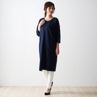 モデルの身長は170cm、着用サイズロング丈Ｍ