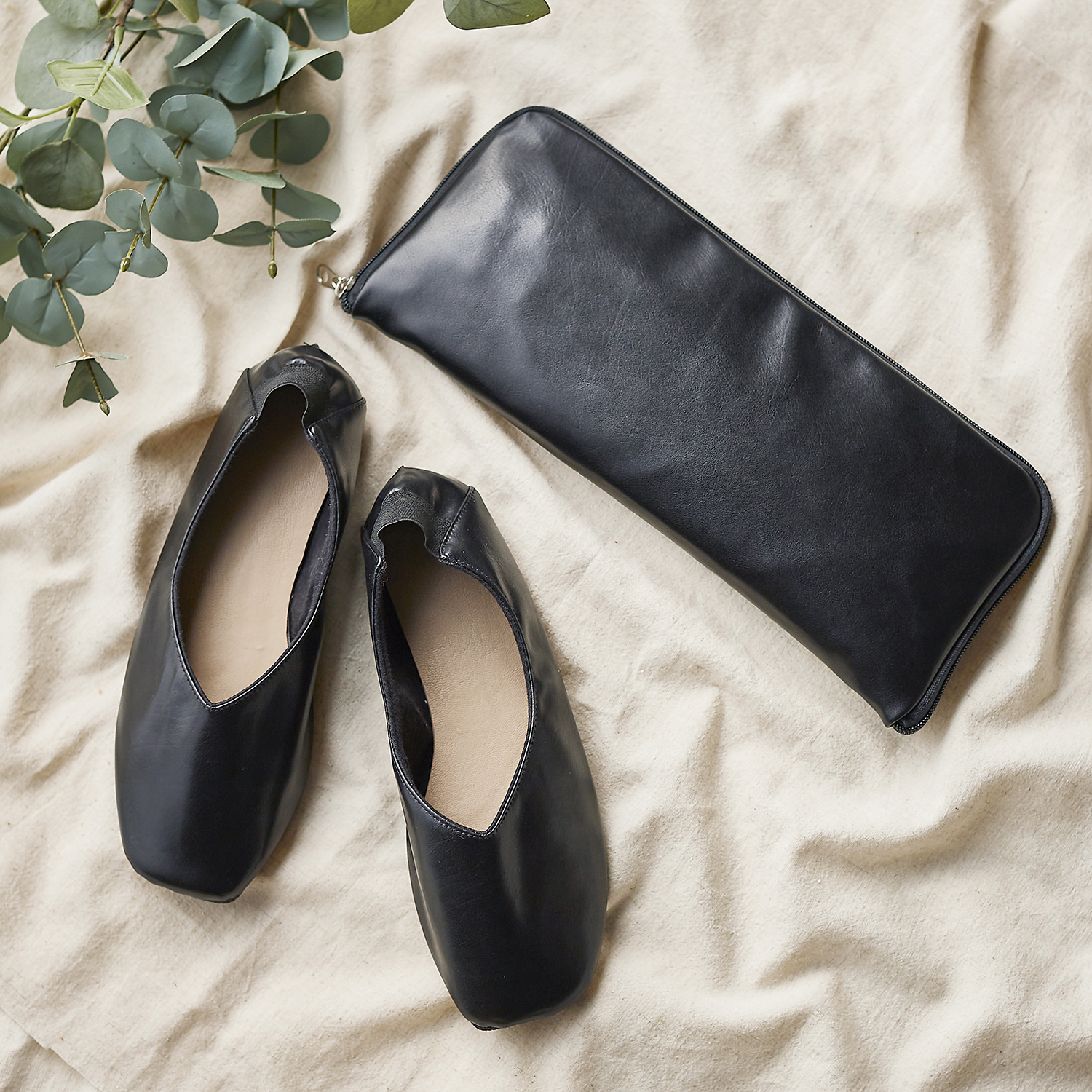 【ベルメゾン】経験ママの声から生まれた失敗しないフォーマルスリッパ(収納袋付き)