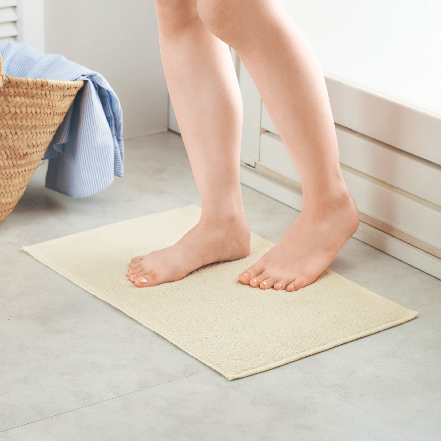 【ベルメゾン】コンパクトな暮らしにちょうどいいミニタオルバスマット 【ベルメゾン】コンパクトな暮らしにちょうどいいミニタオルバスマット
