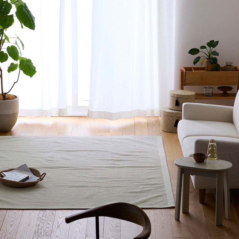 アンティークホワイト／約１９０×１９０