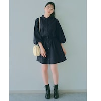 ブラック／モデル身長165cm・サイズJ-M