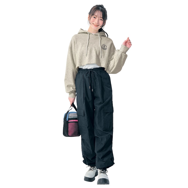 モデル身長160cm/サイズJ-M