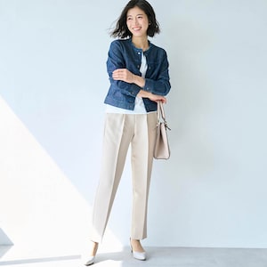 モデル身長168cm／M・股下68cm ※写真は撮影用のため股下＋6cm、パンツのみ着用