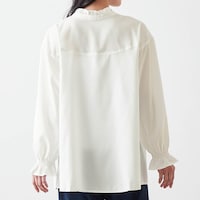 モデル身長164cm・Mサイズ着用