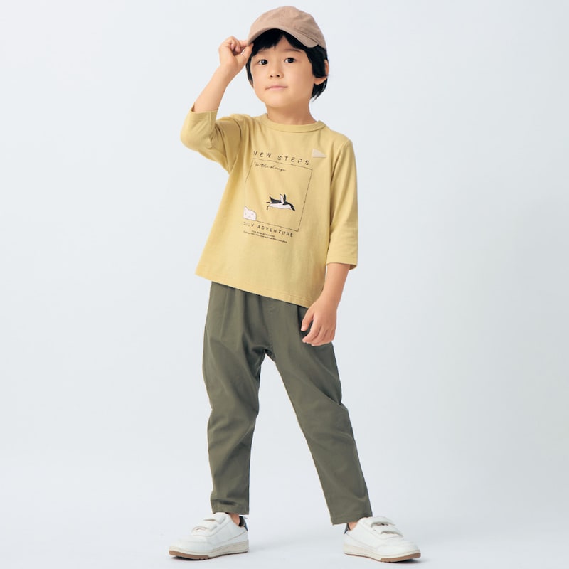 イエロー／モデル身長111cm・サイズ110