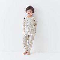 オートミール（パンダ）／モデル身長107cm・110サイズ着用