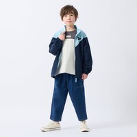 ブルー／モデル身長126cm・130サイズ着用
