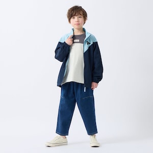 ブルー／モデル身長126cm・130サイズ着用