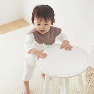 ベージュドット＆チョコレートブラウン／モデル身長72cm・体重8.6㎏