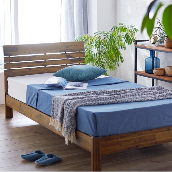 【ベルメゾン】ヴィンテージ調コンセント付きすのこベッド