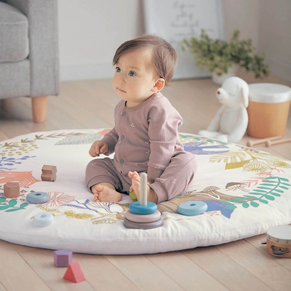 モデル身長68cm・体重8.4kg