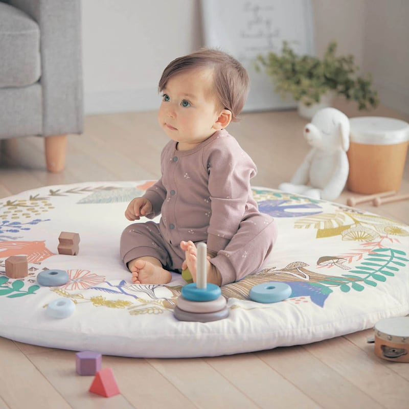 モデル身長68cm・体重8.4kg