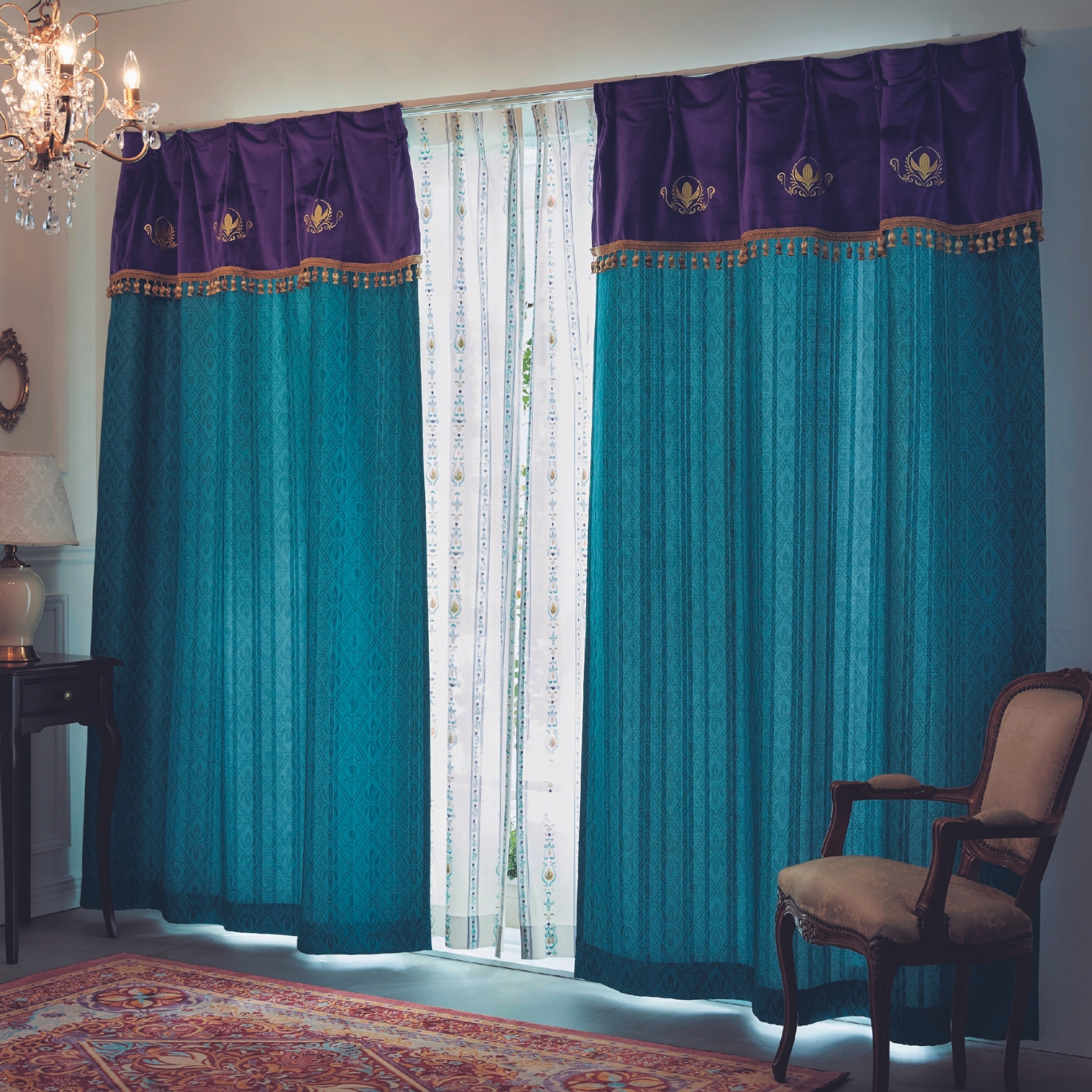 贅沢仕上げのジャカード織の遮光・遮熱カーテン「アナと雪の女王」(ディズニー/Disney) 贅沢仕上げのジャカード織の遮光・遮熱カーテン「アナと雪の女王」(ディズニー/Disney)