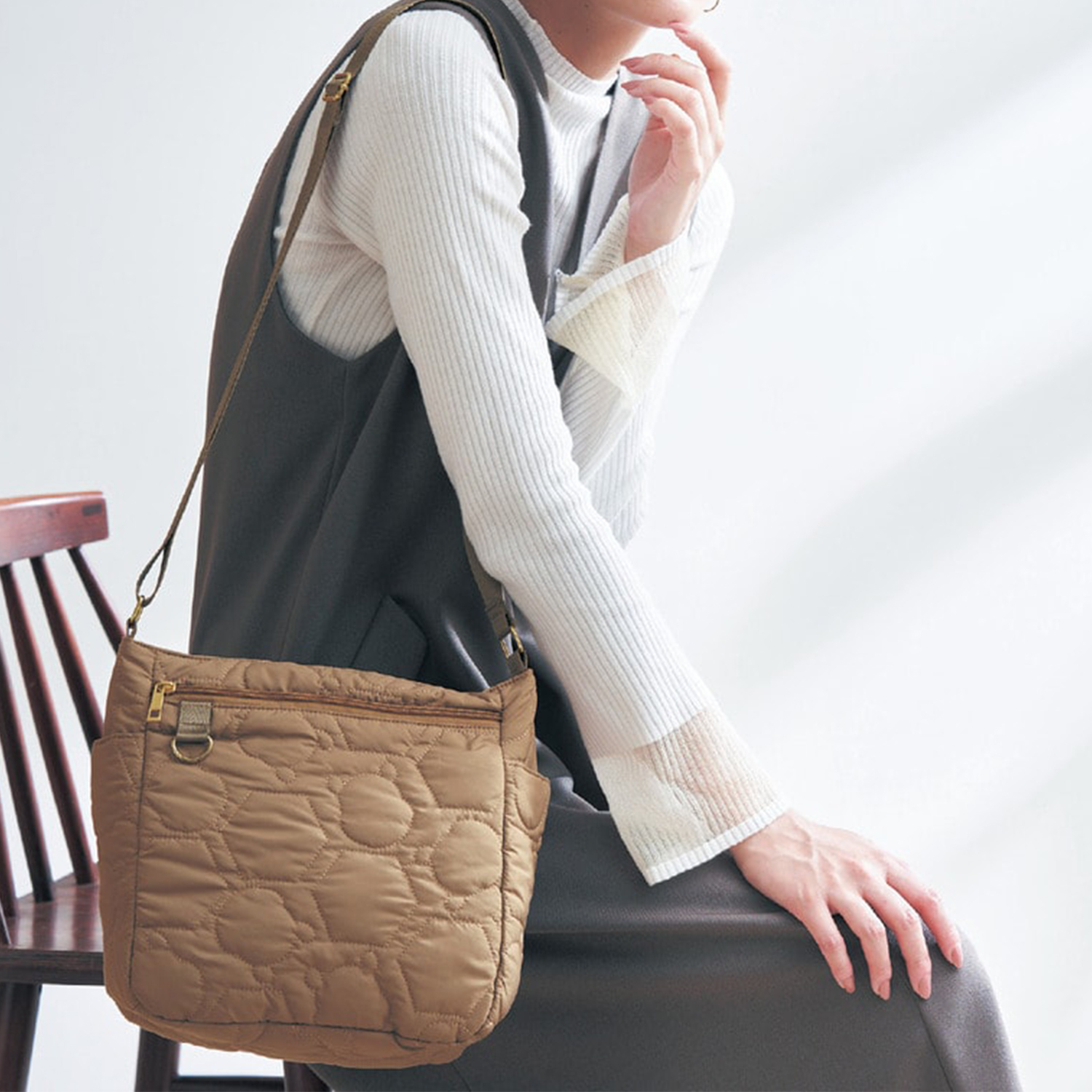 キルティングショルダーバッグ(選べるキャラクター)(ディズニー/Disney) キルティングショルダーバッグ(選べるキャラクター)(ディズニー/Disney)