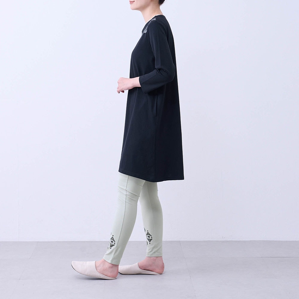 モデル身長168cm／M