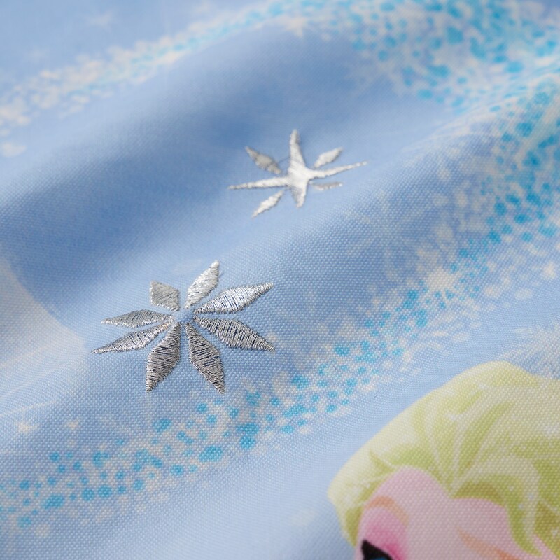 刺繍部分アップ/アナと雪の女王