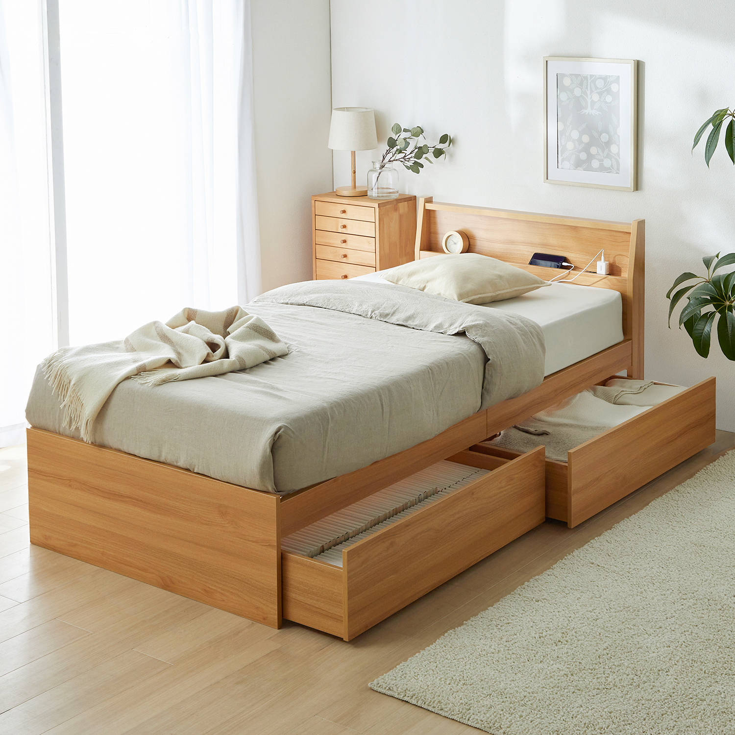 【ベルメゾン】収納付きすのこベッド(コンセント付き)