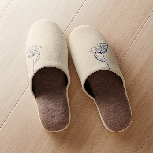 刺繍デザインの洗える大人キレイスリッパ