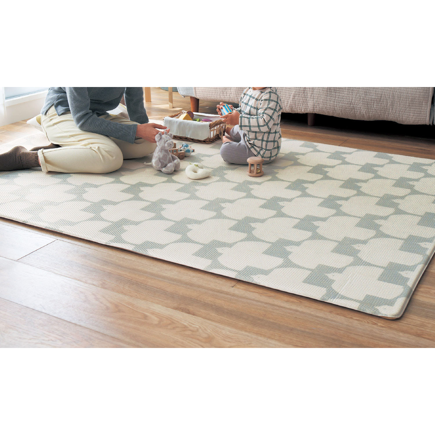 【ベルメゾン】北欧デザインを使ったリバーシブル防水プレイマット