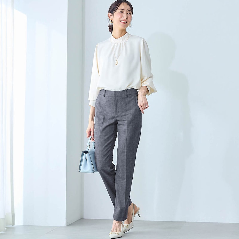 モデル身長169cm／61-89 ※写真は撮影用のため股下+8cmになります。