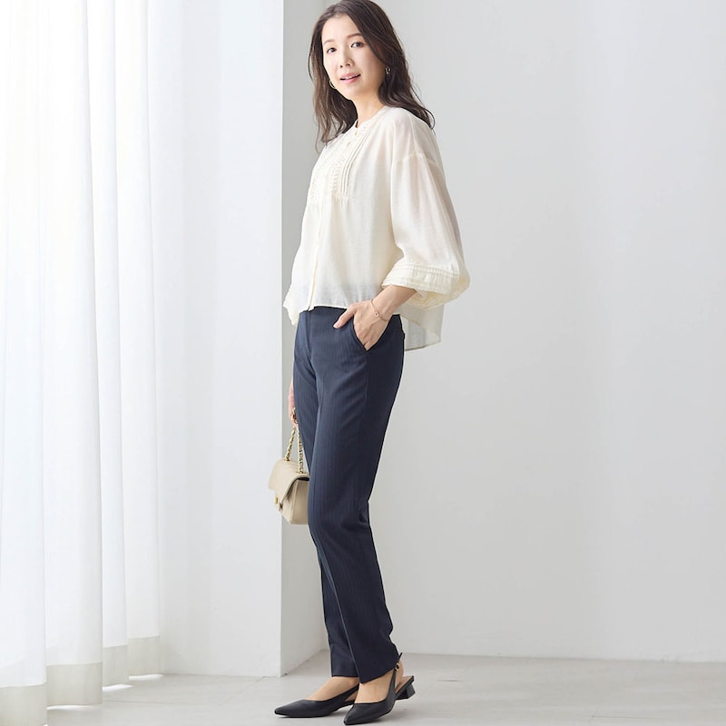 モデル身長170cm／61-89 ※写真は撮影用のため股下+8cmになります。
