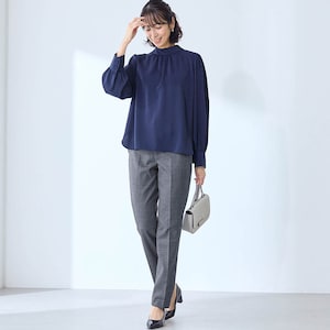 モデル身長169cm／61-89 ※写真は撮影用のため股下+8cmになります。