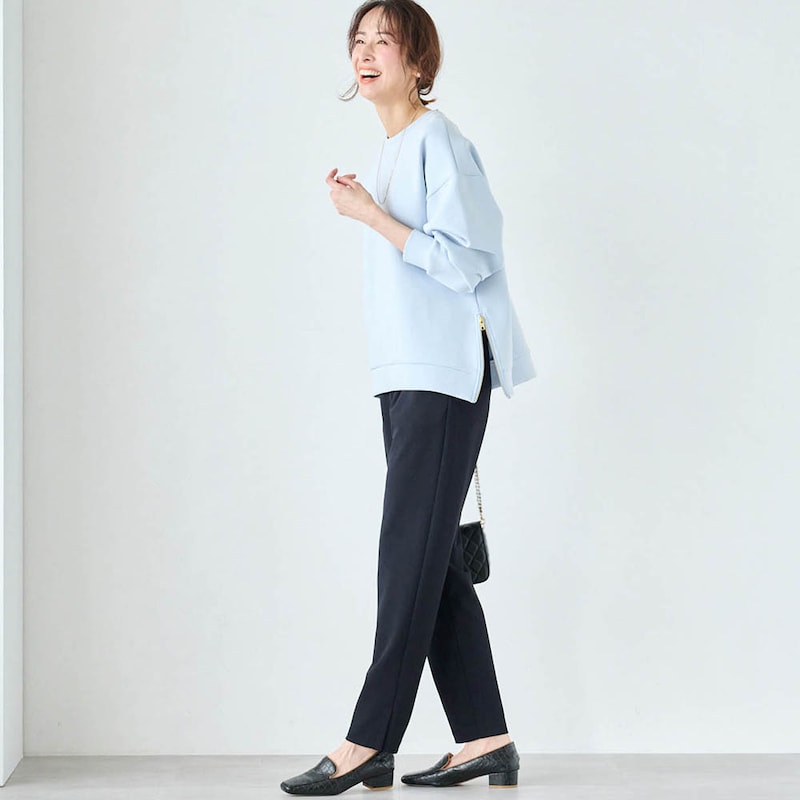 モデル身長169cm／M・股下65cm　※写真は撮影用のため股下+6cmになります。