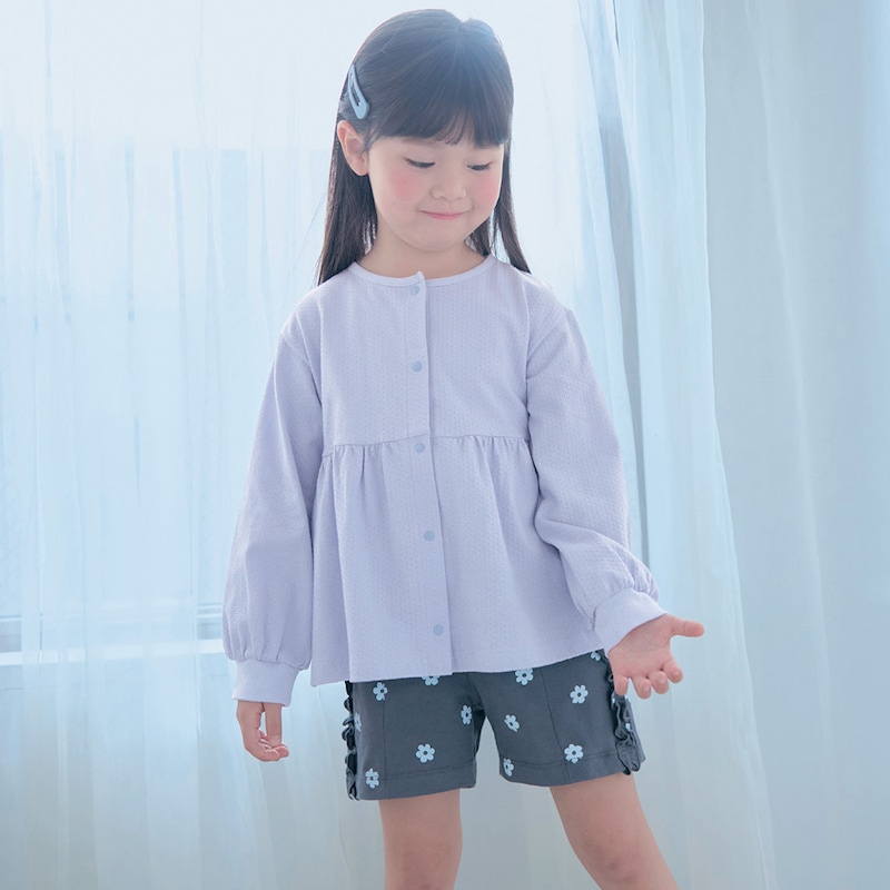 ペールブルー／モデル身長113cm・サイズ110