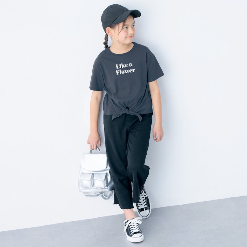 ブラック／モデル身長130cm・サイズ130