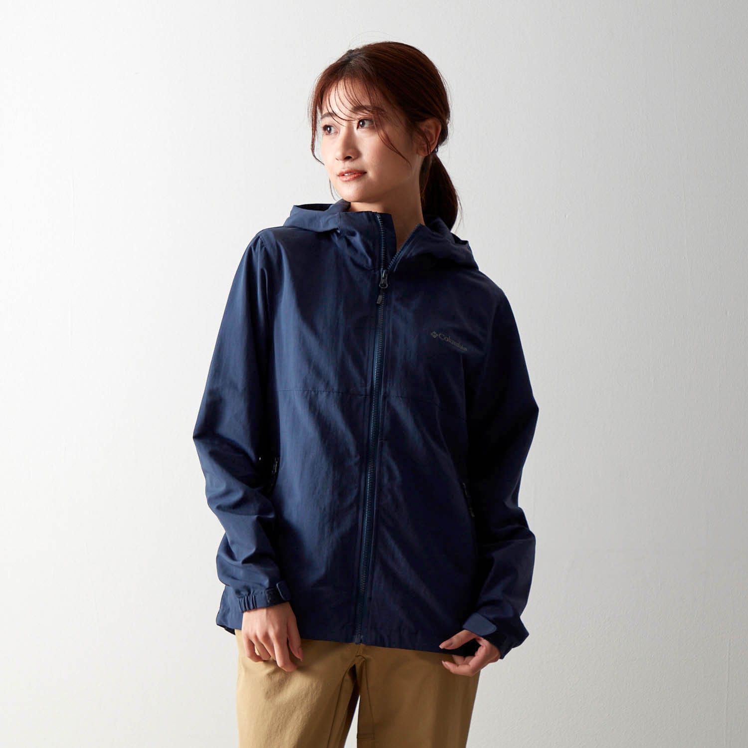 A24】Columbia マウンテン ジャケット 黒 ピンク レディース M - 登山用品