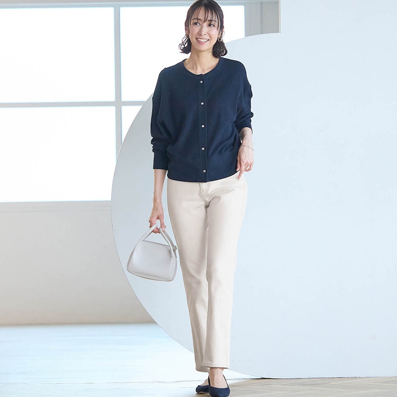 モデル身長169cm／64-91・股下70cm ※写真は撮影用のため股下+6cmになります。