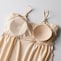 取外しのできるカップ付きで、授乳後のブラトップにも