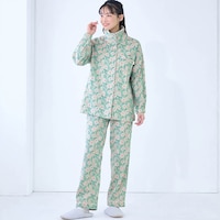 モデル身長164cm／Ｍ ※写真は撮影用のため股下+4cmになります。