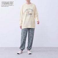 モデル身長168ｃｍ／Ｍ　※写真は撮影用のためトップス袖丈＋1.5cm、ボトム股下＋6cm