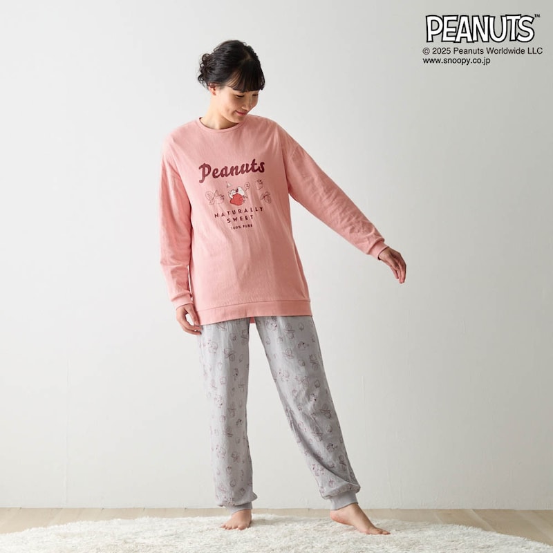 ピンク