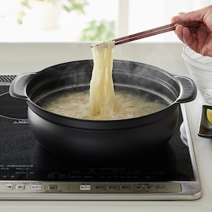【ベルメゾン】吹きこぼれにくい!土鍋に見える軽量アルミ鍋