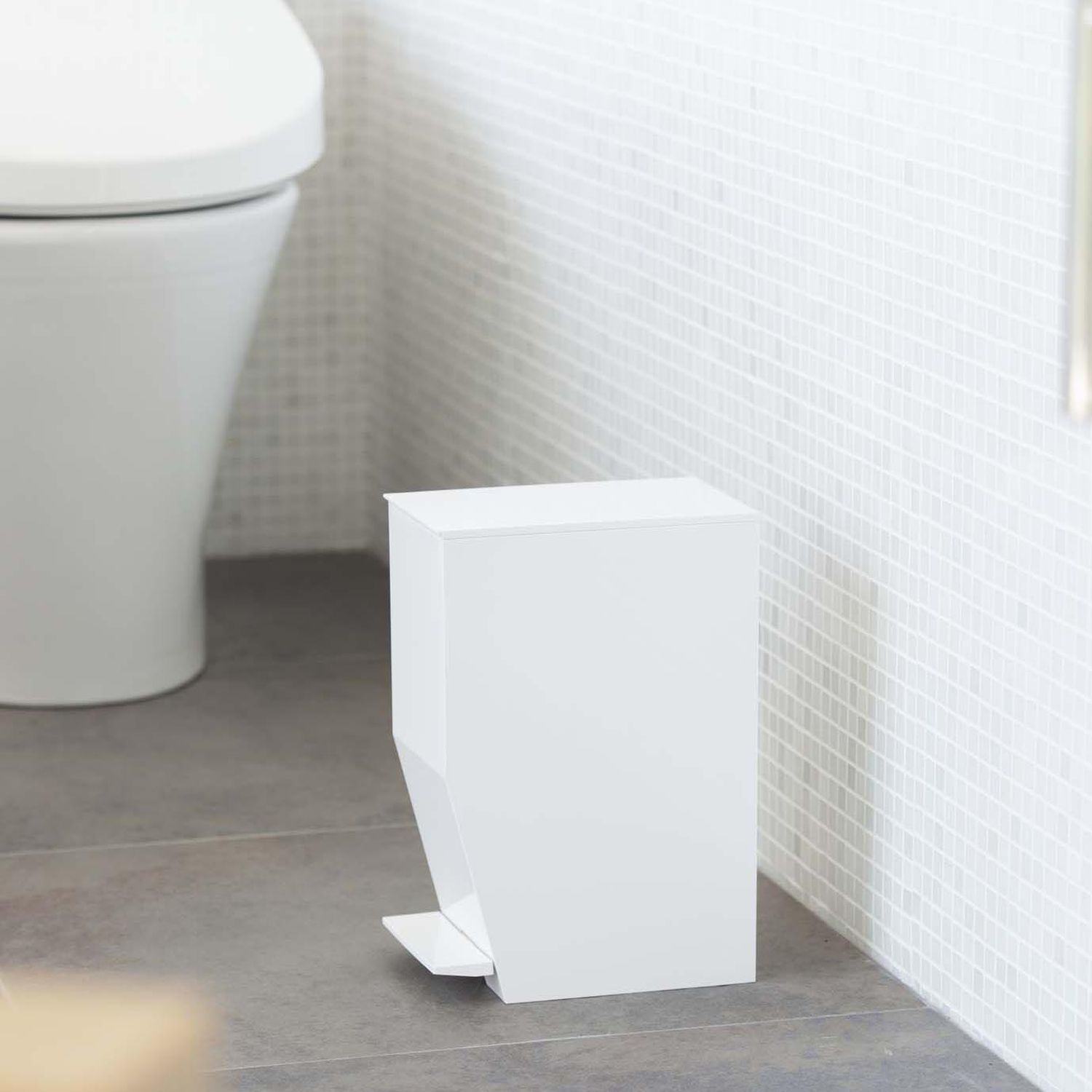 【タワー/tower】ペダル式トイレポット 【タワー/tower】ペダル式トイレポット