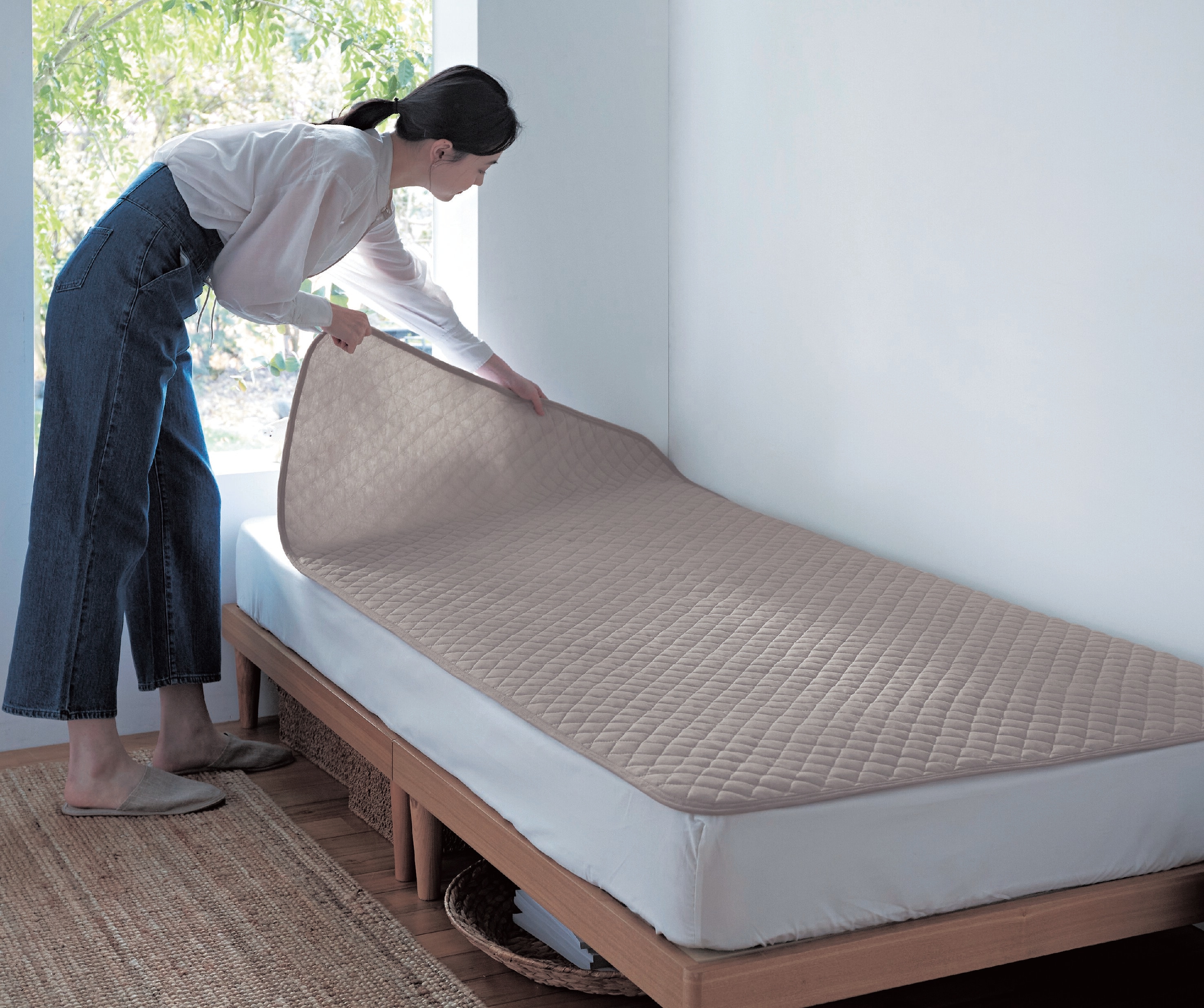 接触冷感＆吸水速乾防ダニ置くだけ敷きパッド 「カンタンカバー