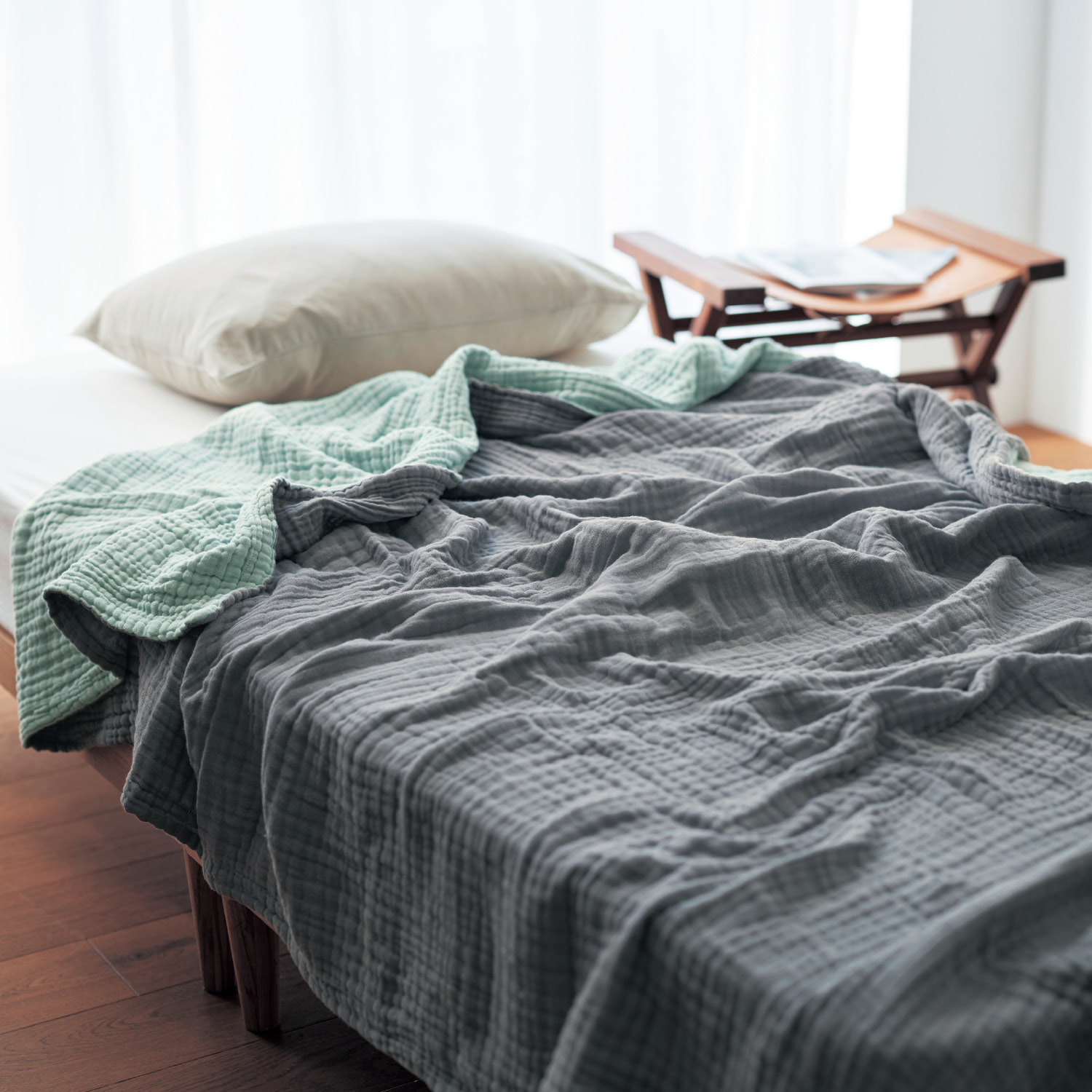 洗いをかけたやわらか綿素材のイブル風6重ガーゼケット <ハーフ/シングル/ダブル> 洗いをかけたやわらか綿素材のイブル風6重ガーゼケット <ハーフ/シングル/ダブル>