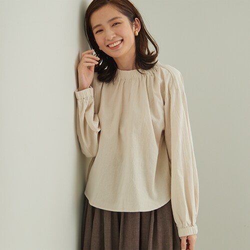 綿ゆったりシャーリングブラウス
