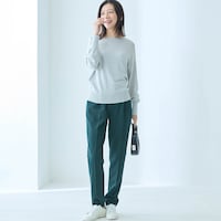 モデル身長172cm／M・股下64cm　※写真は撮影用のため股下＋6cmになります。