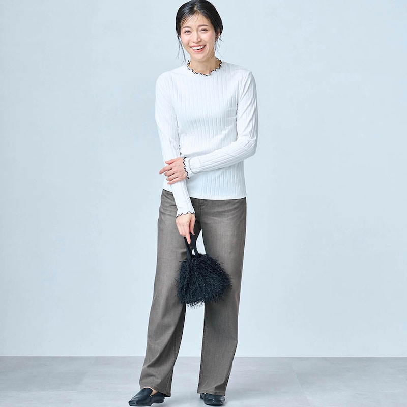 モデル身長168cm／64-91・股下68cm ※写真は撮影用のため股下+6cmになります。