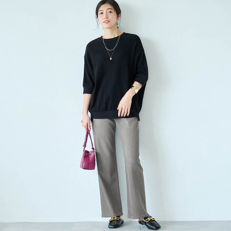 モデル身長168cm／64-91・股下68cm　※写真は撮影用のため股下+6cmになります。