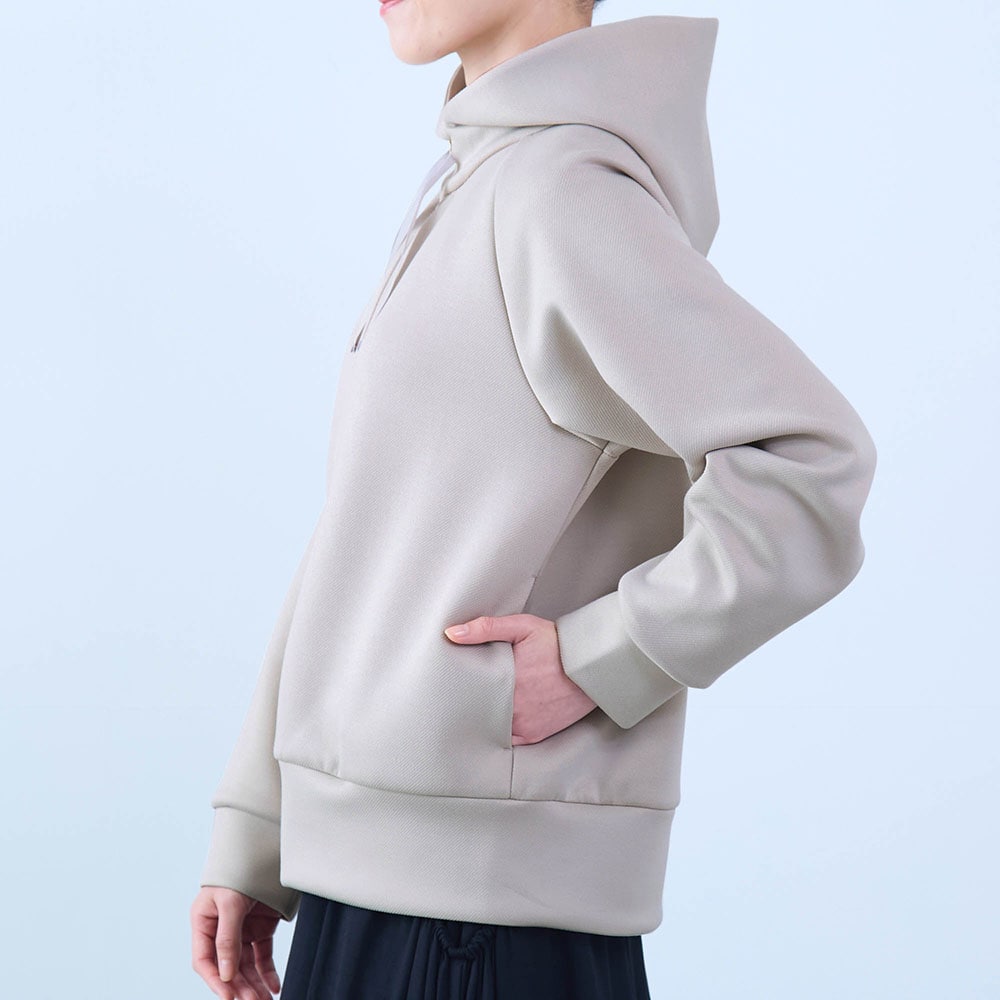 モデル身長168cm／M