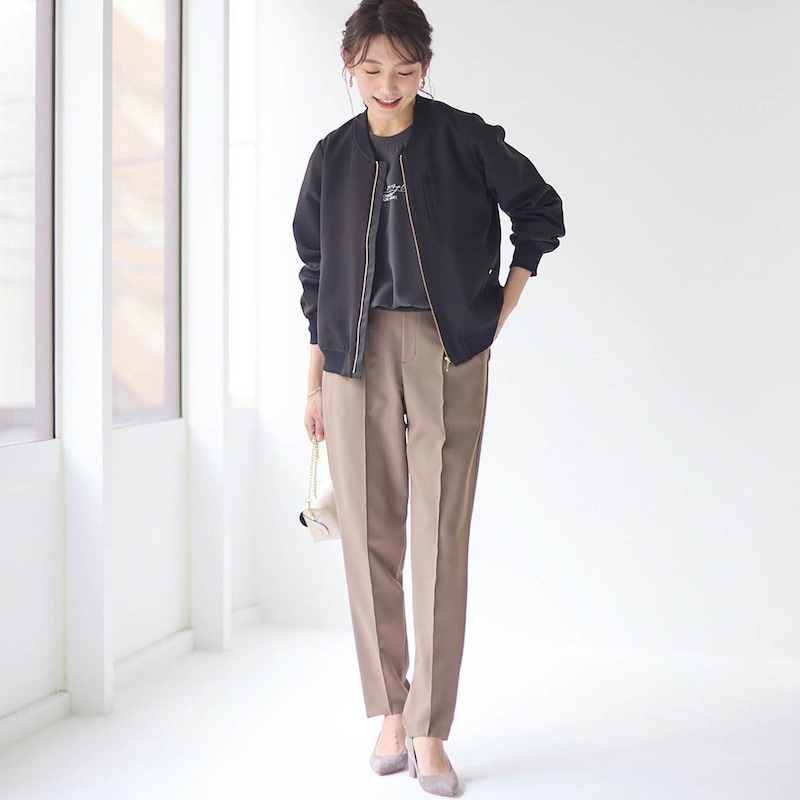 モデル身長170cm／M・股下66cm　※写真は撮影用のため股下+6cmになります。