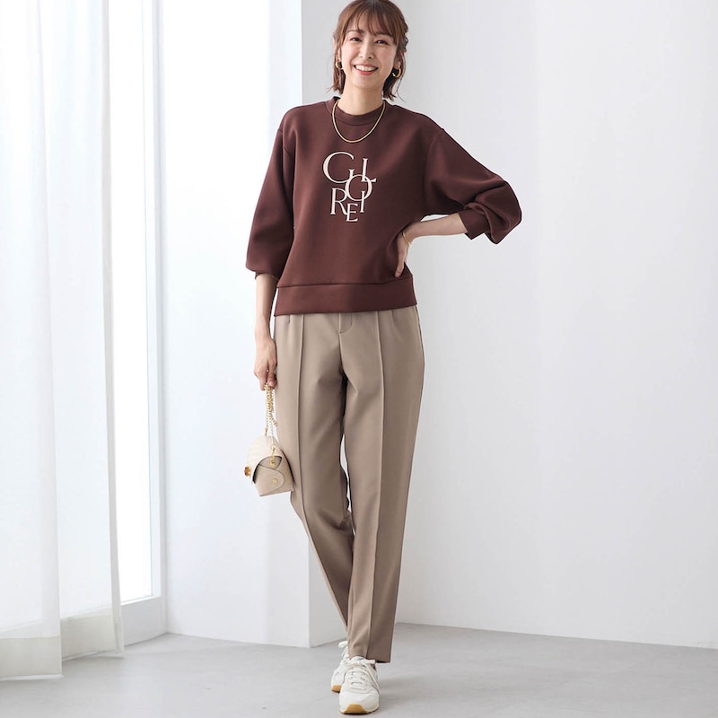 モデル身長169cm／M・股下66cm　※写真は撮影用のため股下+6cmになります。