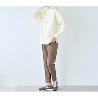 モデル身長170cm／M・股下66cm　※写真は撮影用のため股下+6cmになります。