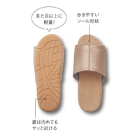 かかと裏面の数字は全長(mm)です。240：S、250：M、260：Lとなります.