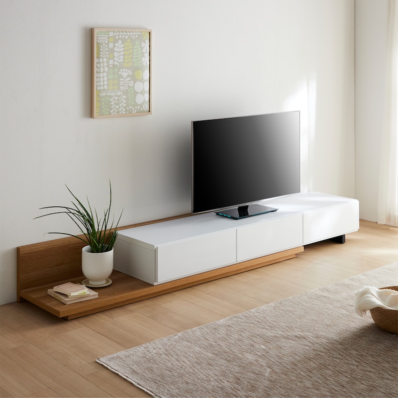 ナチュラルなテイストのお部屋にも◎/ホワイト×ナチュラル